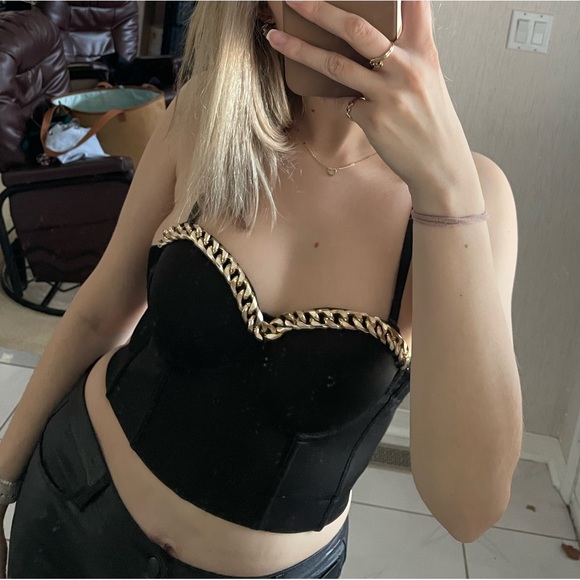 Push Up Black Clasp Bra Top With Padding - Picture 8 of 8